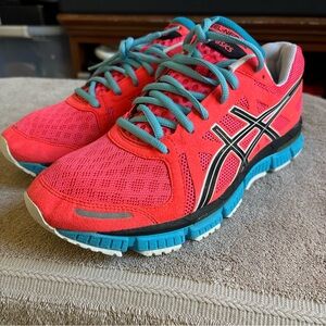 Asics GEL-NEO33 Women's Size 11.5 Running Sneaker Pink Size Men 10